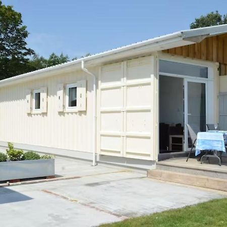 Lake Lodges Chichester Extérieur photo